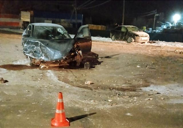 В Башкирии лихач на иномарке устроил ДТП: в больницу попали пятилетняя девочка и ее отец