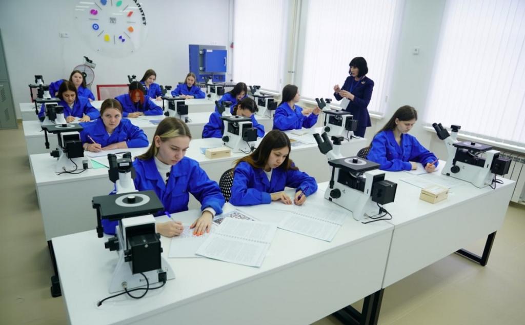 Башкирия оказалась в числе лидеров по поступлению в колледжи