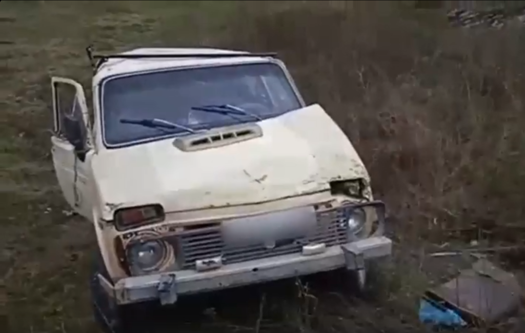 В Башкирии водитель «Нивы» разбился, упав с шестиметровой скалы