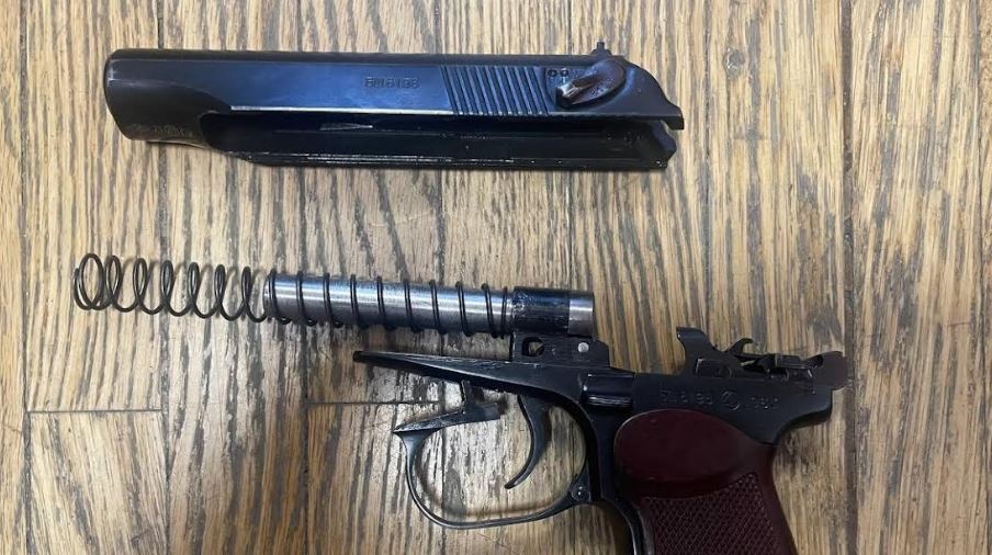 У 24-летнего жителя Башкирии нашли целый схрон оружия