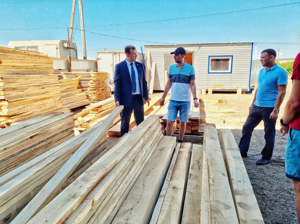 В Чишминском районе открыли пилораму