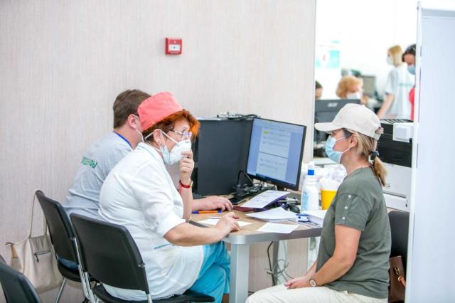 В России отменили обязательную сдачу теста на коронавирус по приезде из-за границы