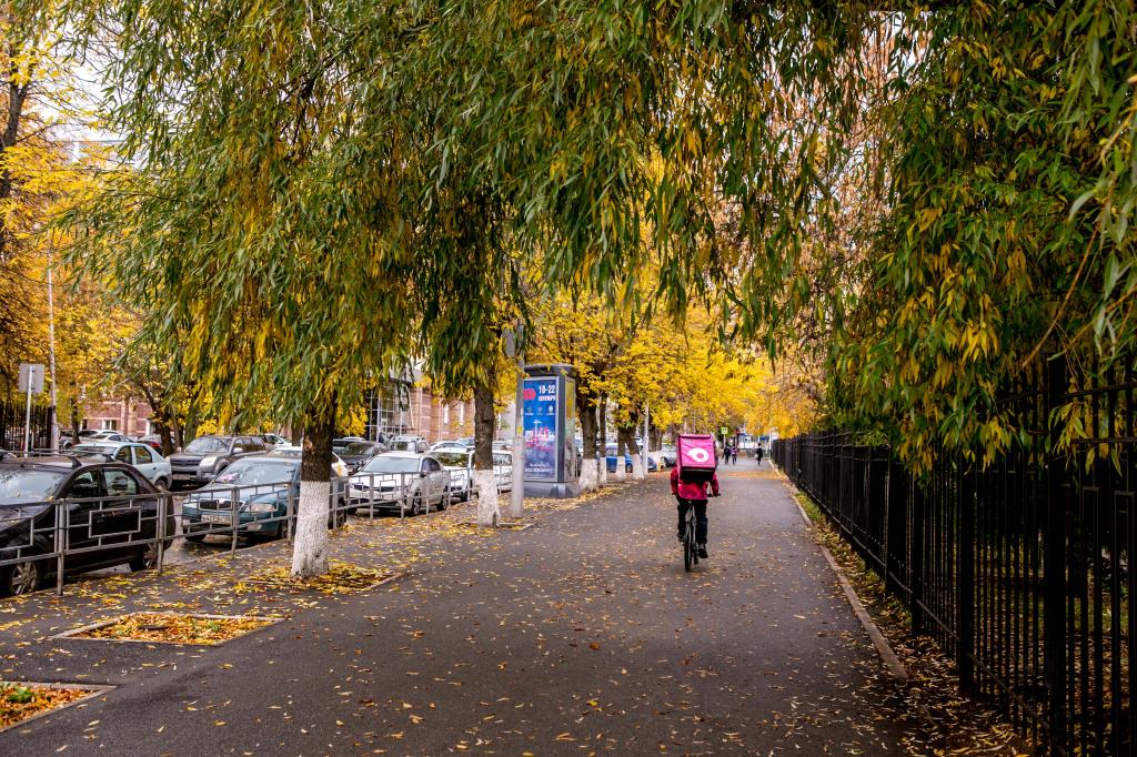 Мэр Уфы поручил увеличить объем дорожных работ в 2023 году