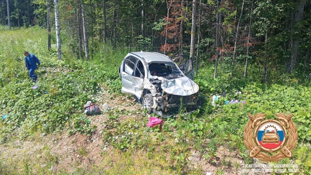 Пассажирка иномарки погибла в ДТП в районе Башкирии
