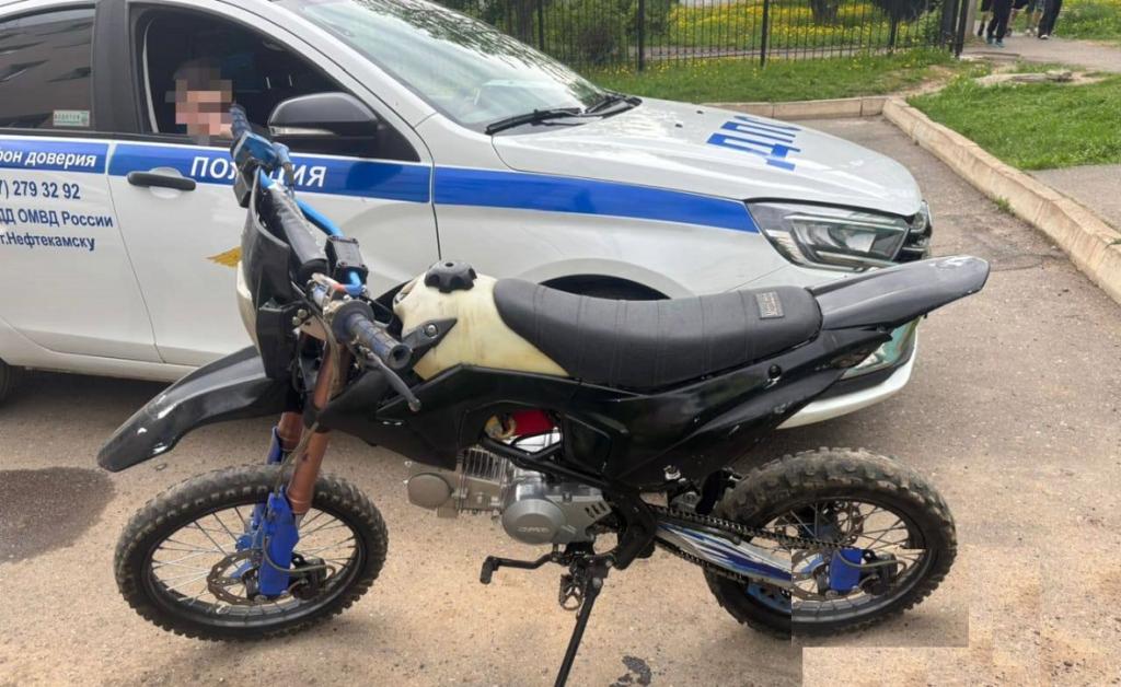 Студент без прав в Башкирии лишился только что купленного питбайка