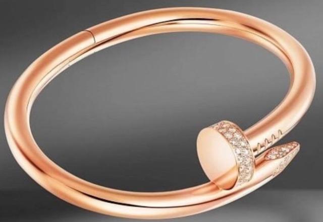 В Башкирии суд рассмотрит дело о контрабанде браслета Cartier за 1,3 млн