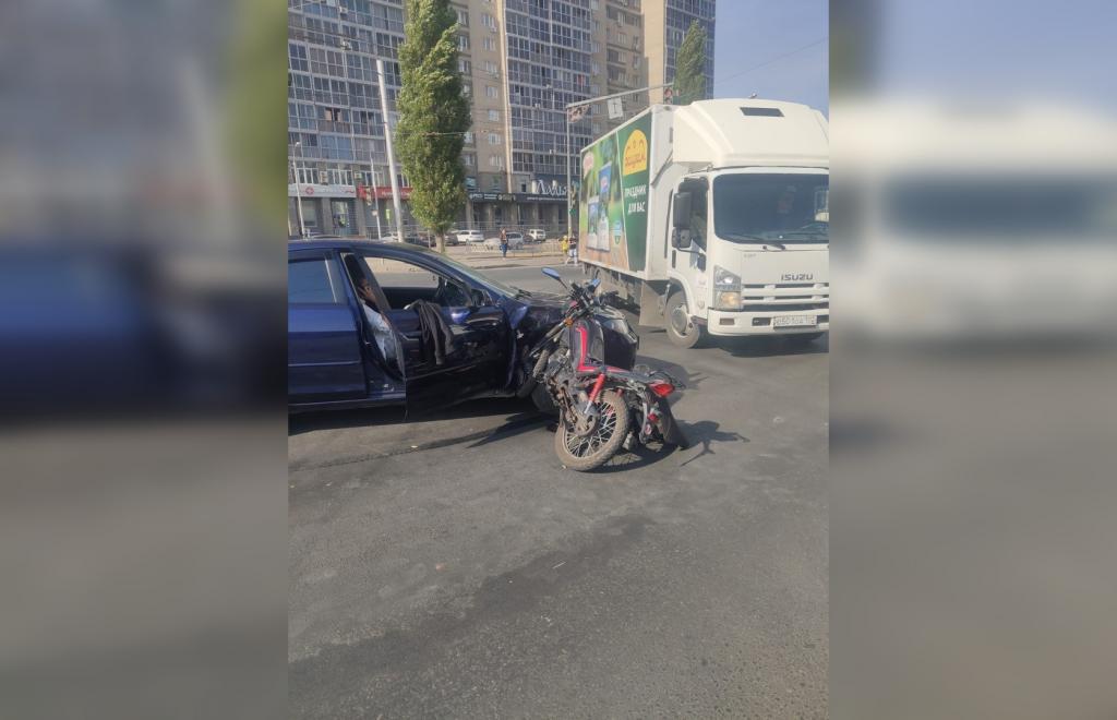 В Уфе 1 сентября сбили школьника и студента