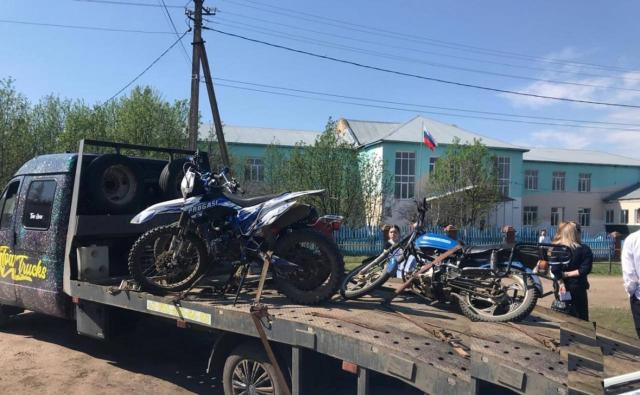 Полиция забрала у школьников в Башкирии четыре мотоцикла