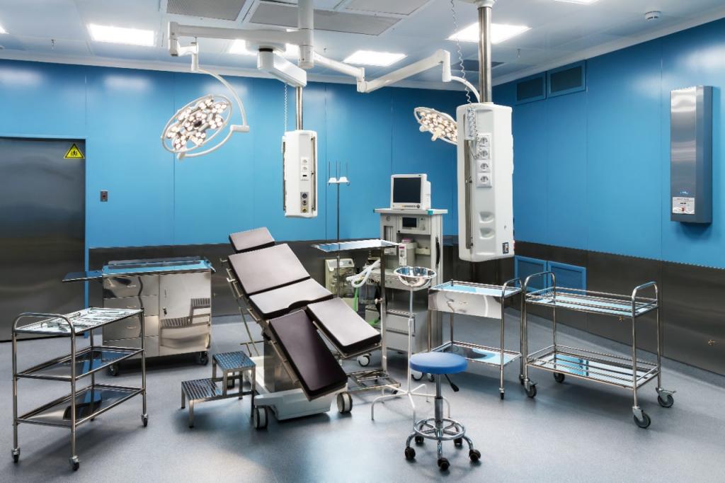 Радий Хабиров рассказал о предприятии из Уфы, выпускающем операционные столы и гинекологические кресла