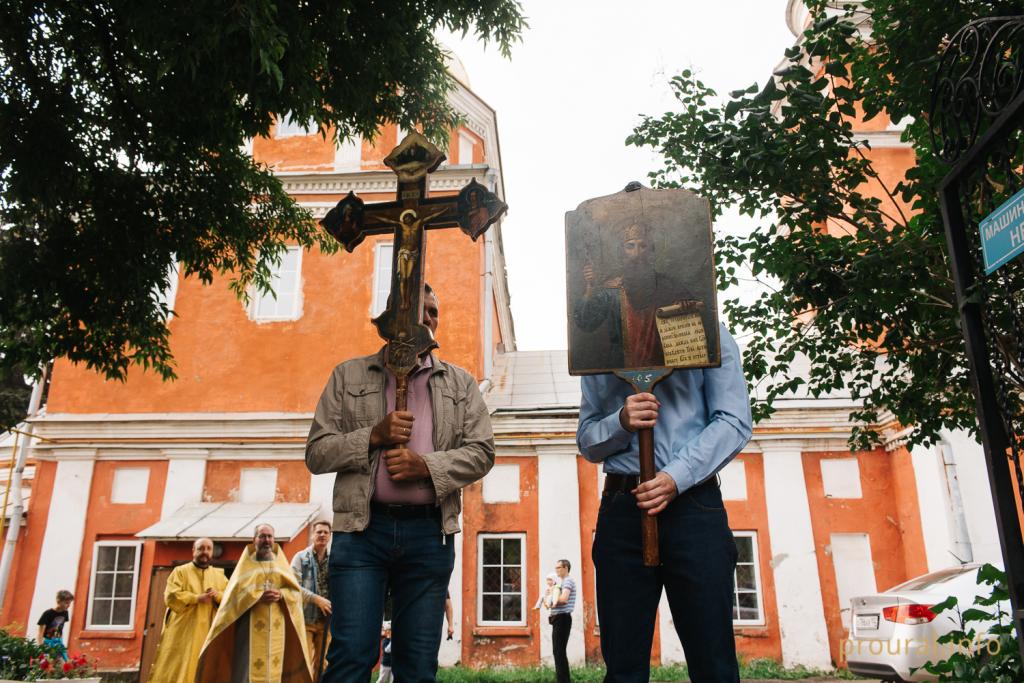 В Уфе прошел крестный ход, приуроченный ко Дню крещения Руси