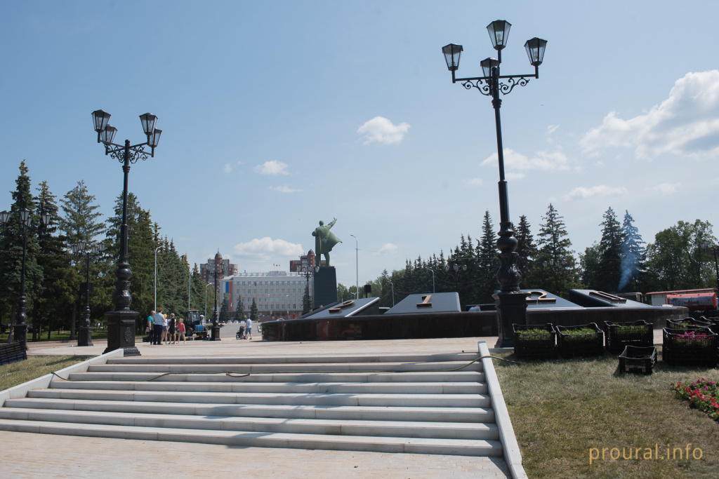 фонтан часы горсовет (6).jpg