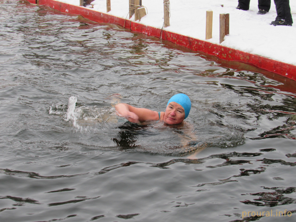 Зима Якутова Моржи (7).jpg