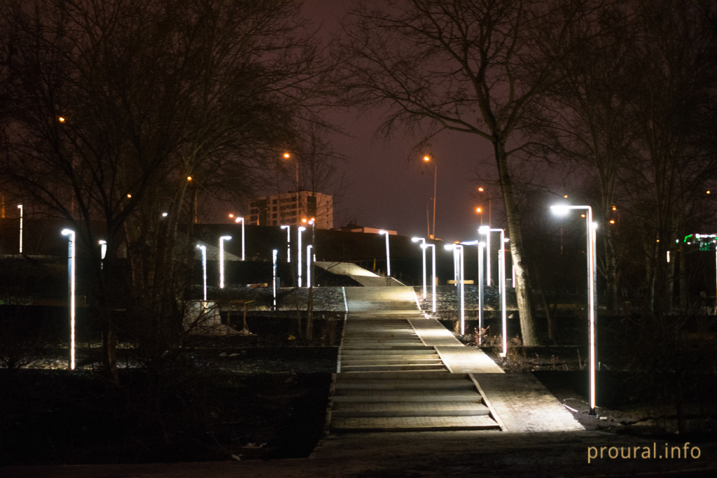 ночь дождь город осень набережная огни (19).jpg