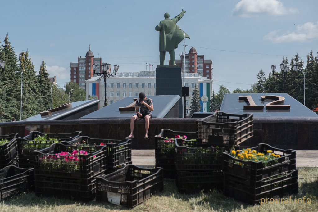 фонтан часы горсовет (13).jpg