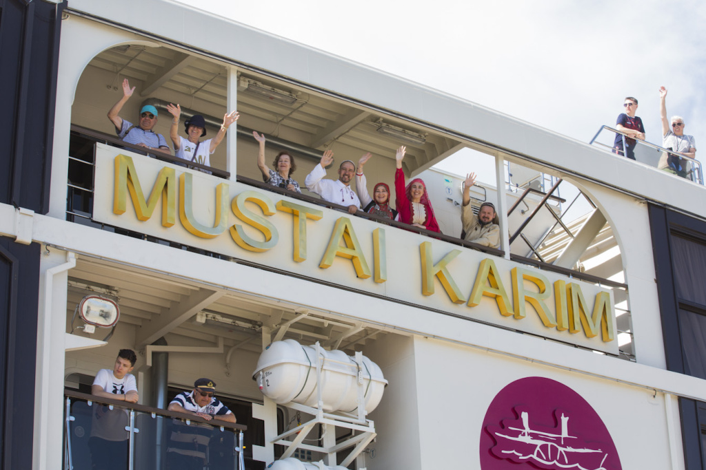 теплоход 1.JPG