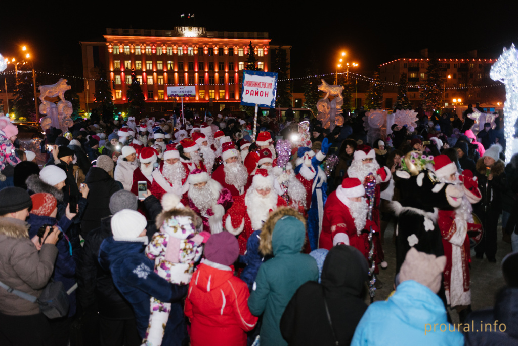 Парад Дедов Морозов 2018 (30).jpg