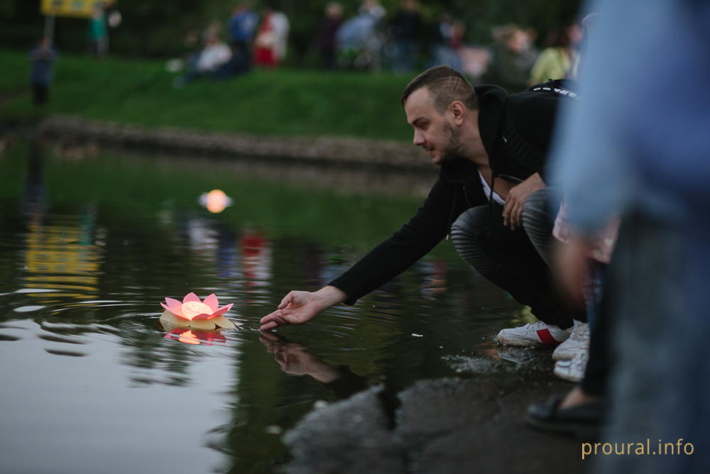 фестиваль водных фонариков (3).jpg