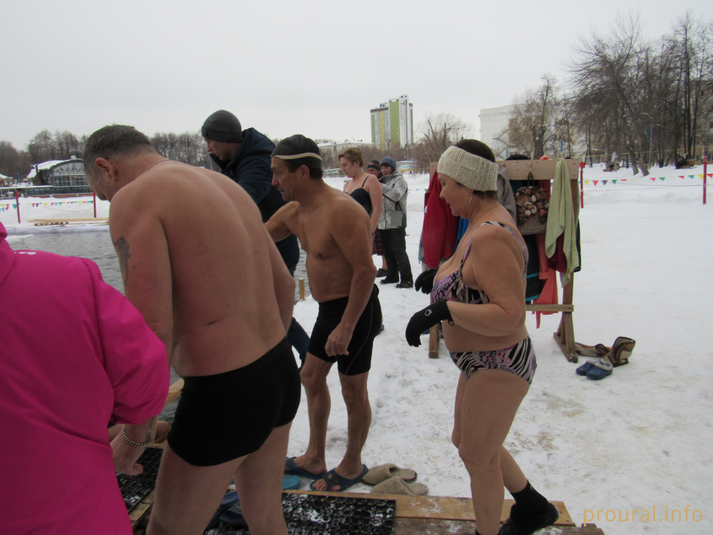 Зима Якутова Моржи (2).jpg