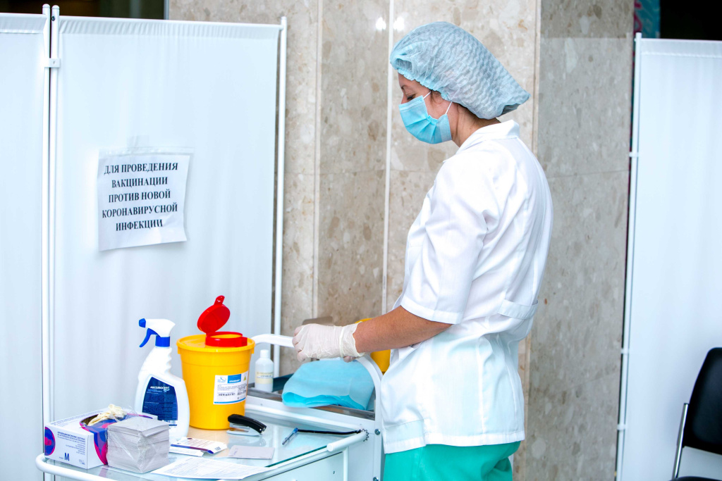 вакцина пункт вакцинации прививка ковид (8).jpg
