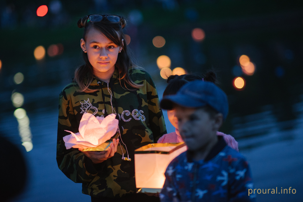 фестиваль водных фонариков (6).jpg