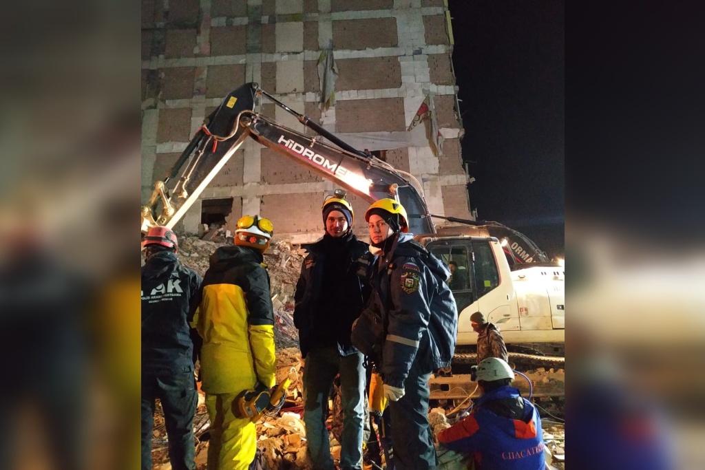 спасатели 2.jpg