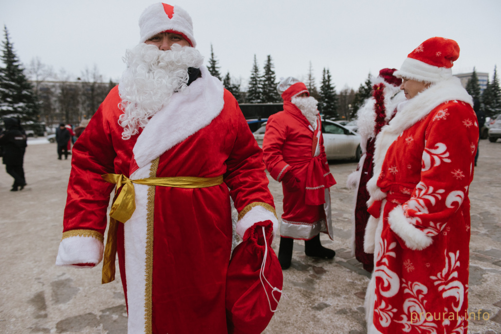 Парад Дедов Морозов 2018 (6).jpg