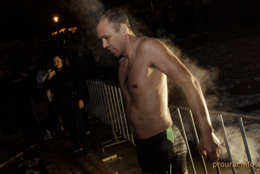 крещение 2019 ночь купания (18).jpg