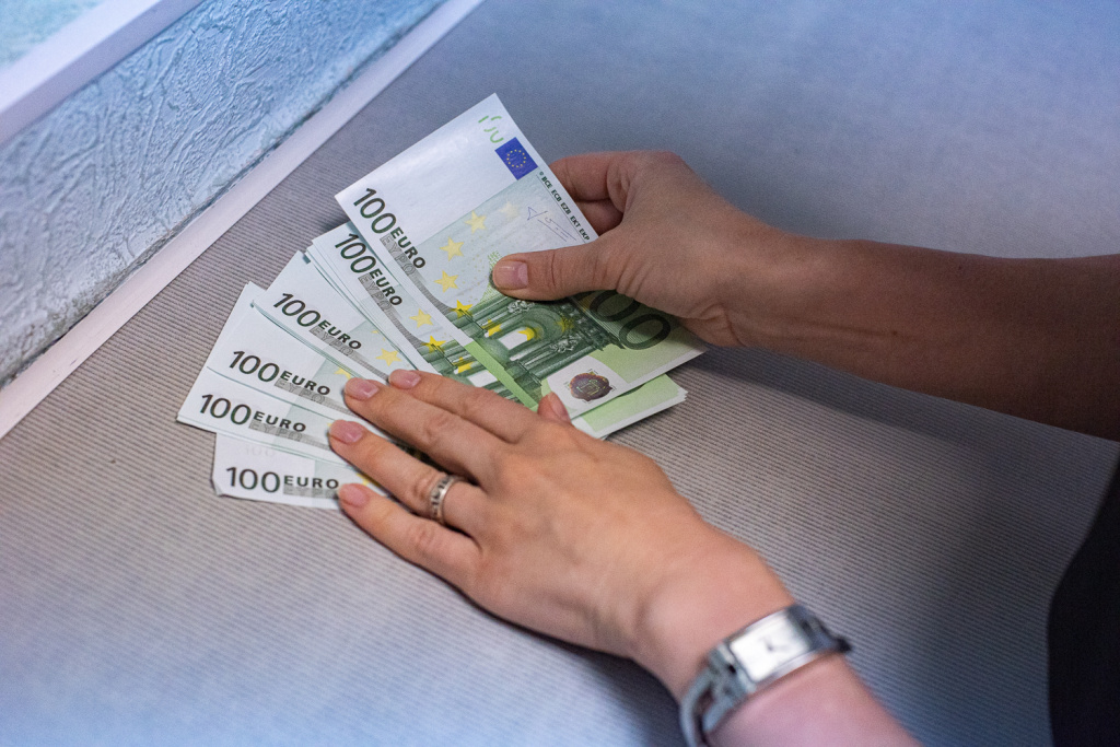 деньги банк купюры валюта (48).jpg