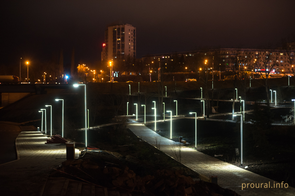 ночь дождь город осень набережная огни (24).jpg