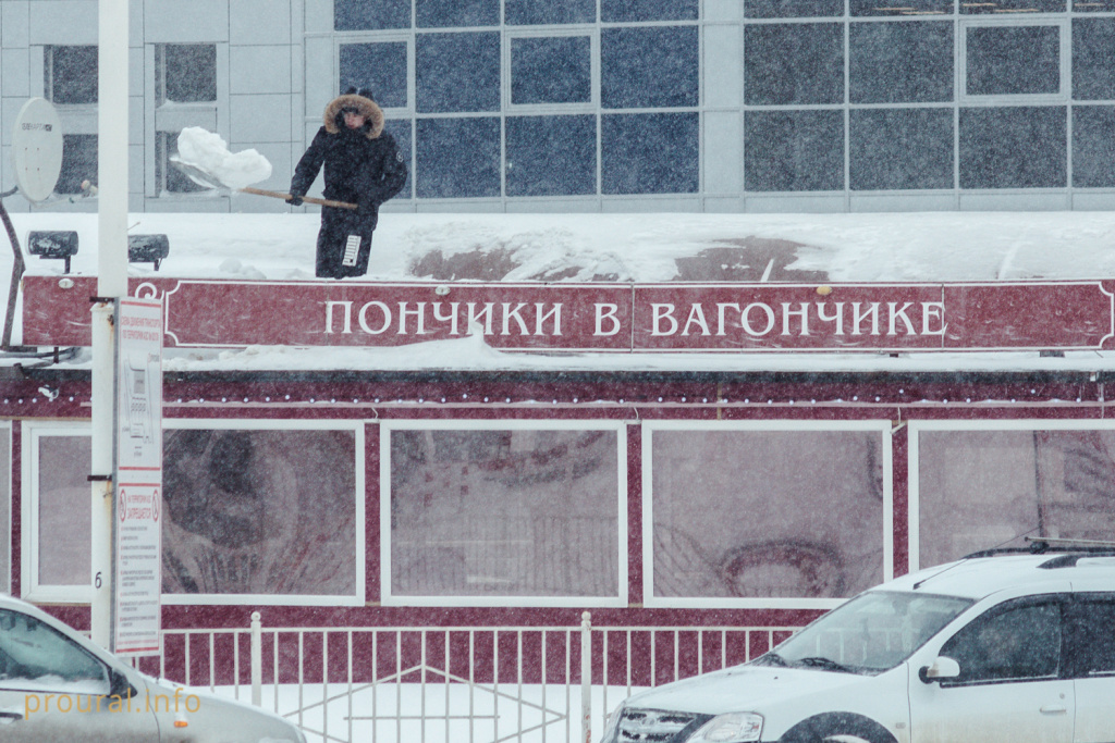 зима снег снегопад уборка улциа город (25).jpg