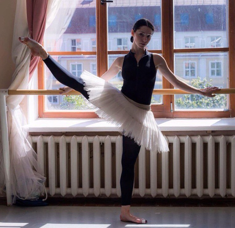 7UPuq0O-AfY.jpg 7UPuq0O-AfY.jpg