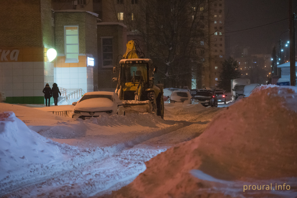 снег метель улица город дороги зима (14).JPG