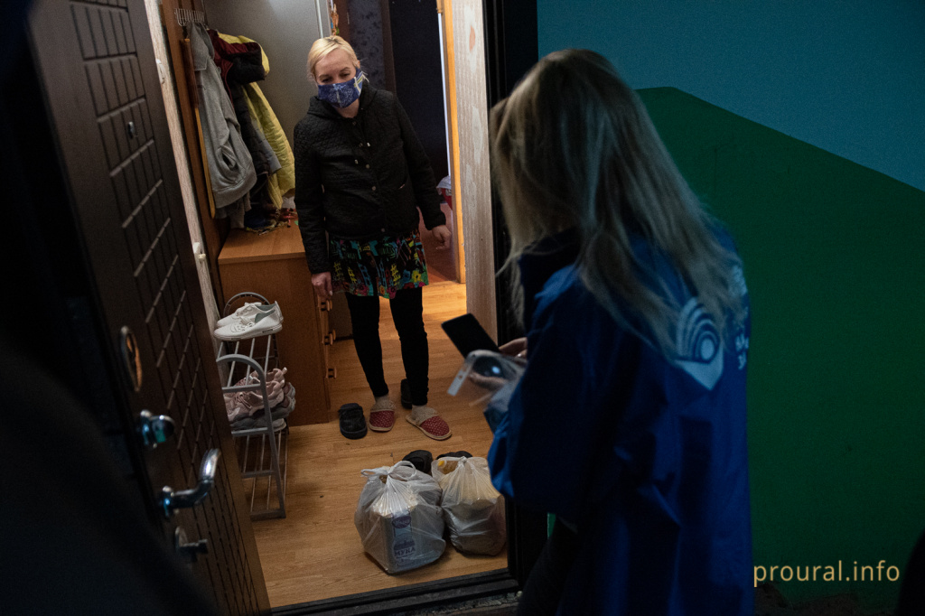 волонтеры коронавирус (9).jpg